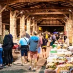 Que faire autour de Charron en été : marché nocturne et fête estivale en Charente-Maritime